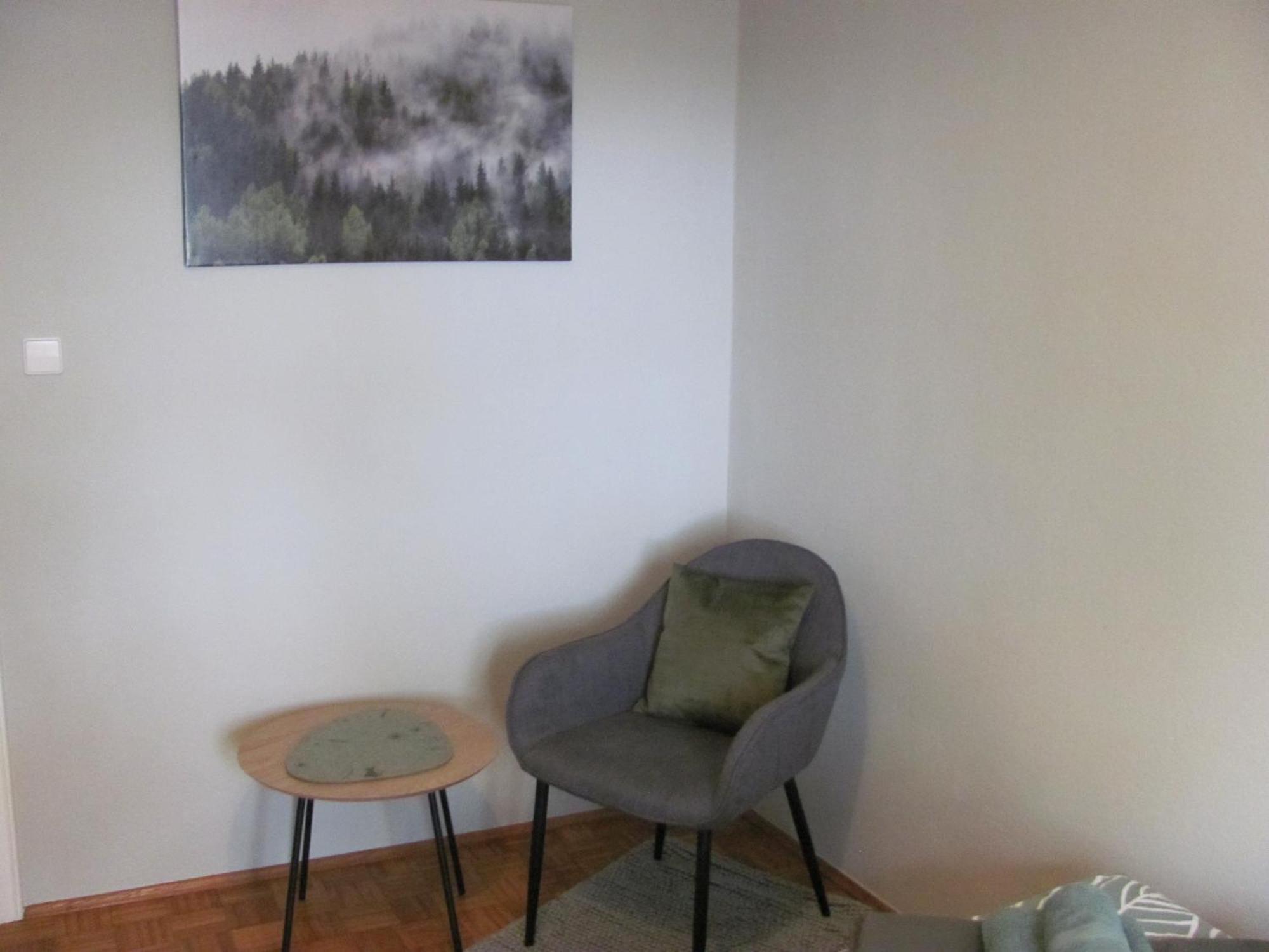 #3 Gemuetliches Ruhiges Zimmer Gartenblick, Gemeinschaftsbad W-Lan Airport Nah Gelegen Mit Late Night Check In Haus Nr 9,5 Trunkelsberg Exterior photo
